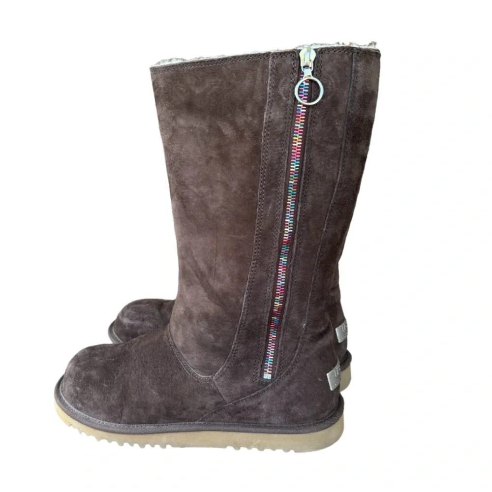 UGG Australia Rainbow Zipper Chocolate Brown Hayden Tall Womens Suede Boots Sz 6